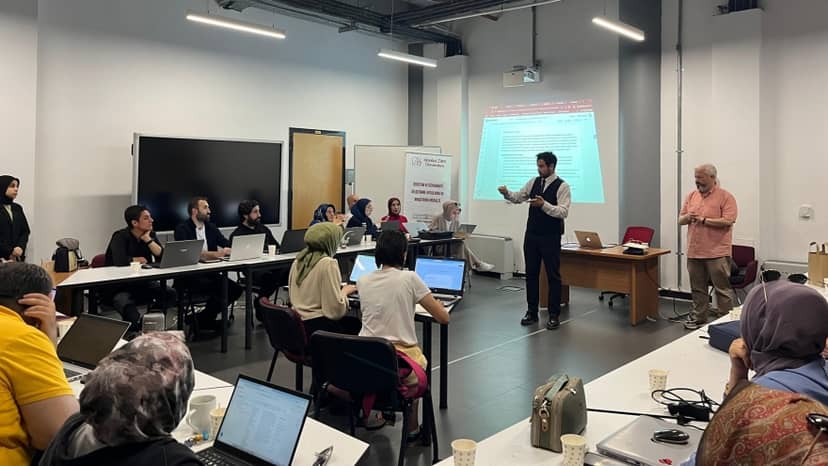 İZÜ’de Akademisyenlere Yönelik Yapay Zekâ Destekli Eğitim Semineri Gerçekleştirildi